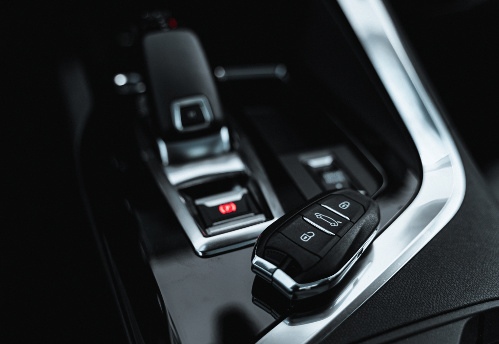 Bien choisir sa première voiture d’occasion grâce à nos conseils